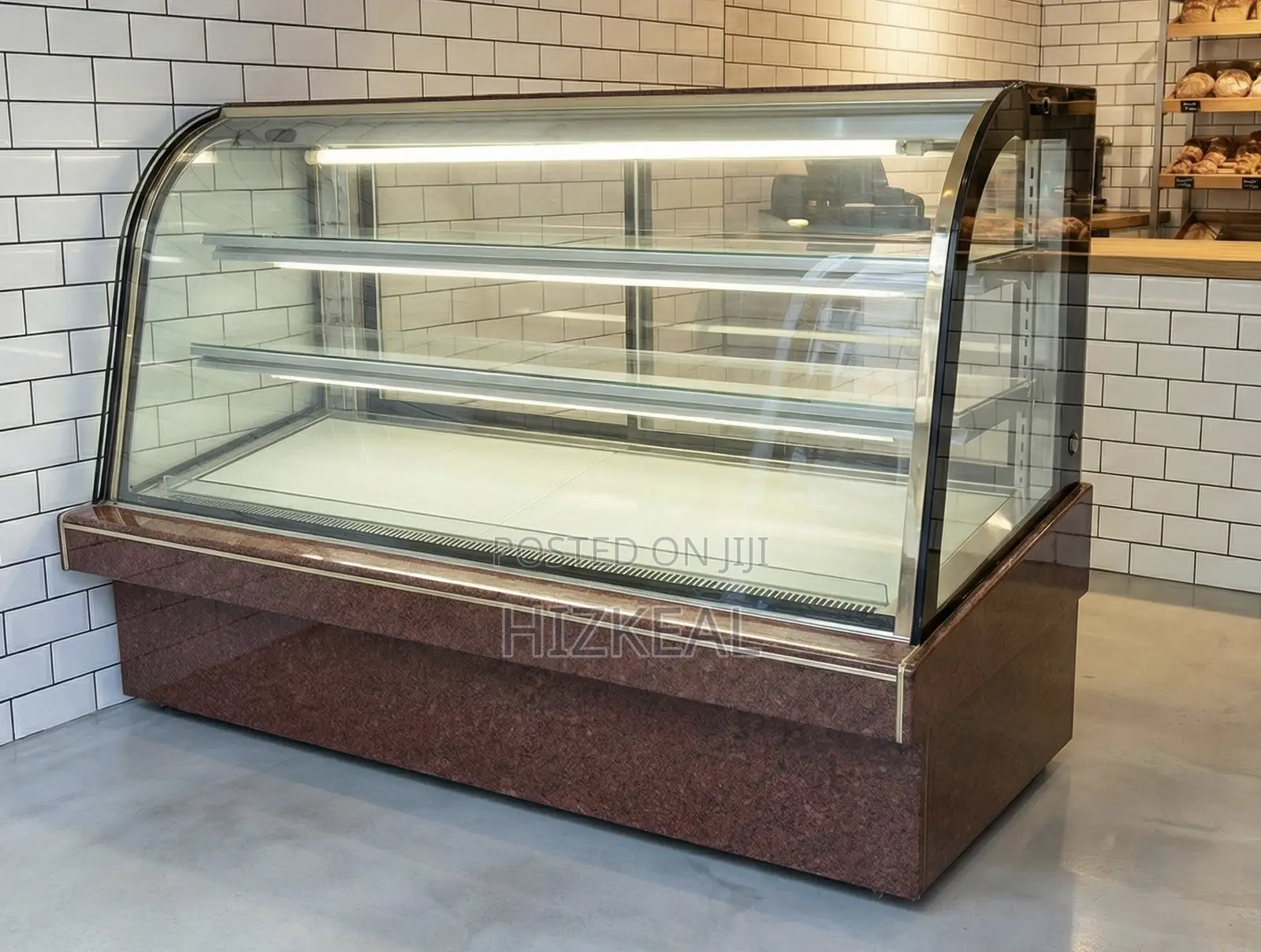 1.5 ሜትር የኬክ ማቀዝቀዣ (Cake Display Fridge) - ግራናይት