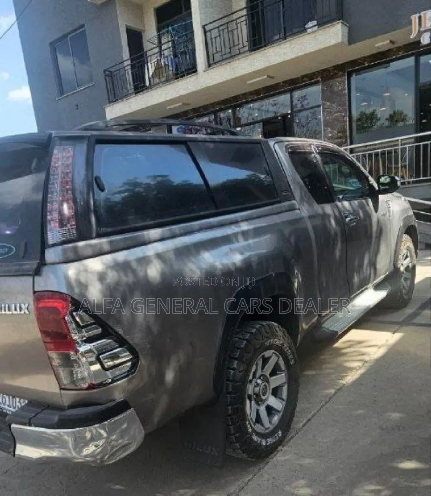 Toyota Hilux 2019 Gray
