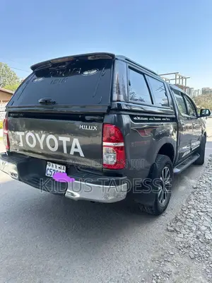 Toyota Hilux 2007 Black