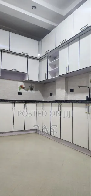 6bdrm House in ቃሊቲ አለም ባንክ G+4 የሚሸጥ, Bole for sale