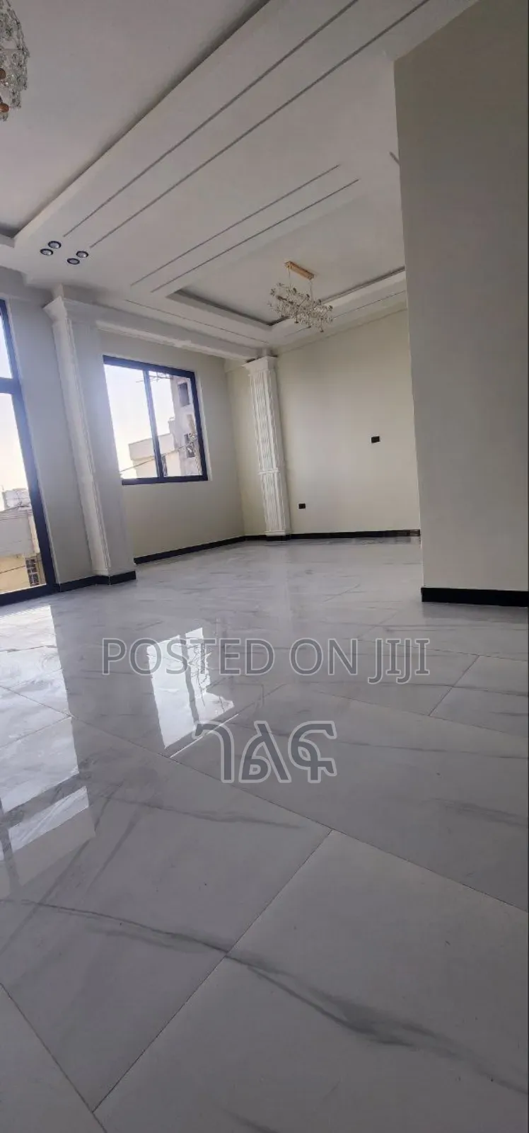 6bdrm House in ቃሊቲ አለም ባንክ G+4 የሚሸጥ, Bole for sale