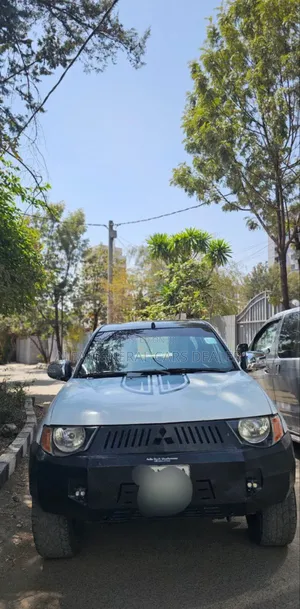 Mitsubishi L200 2007