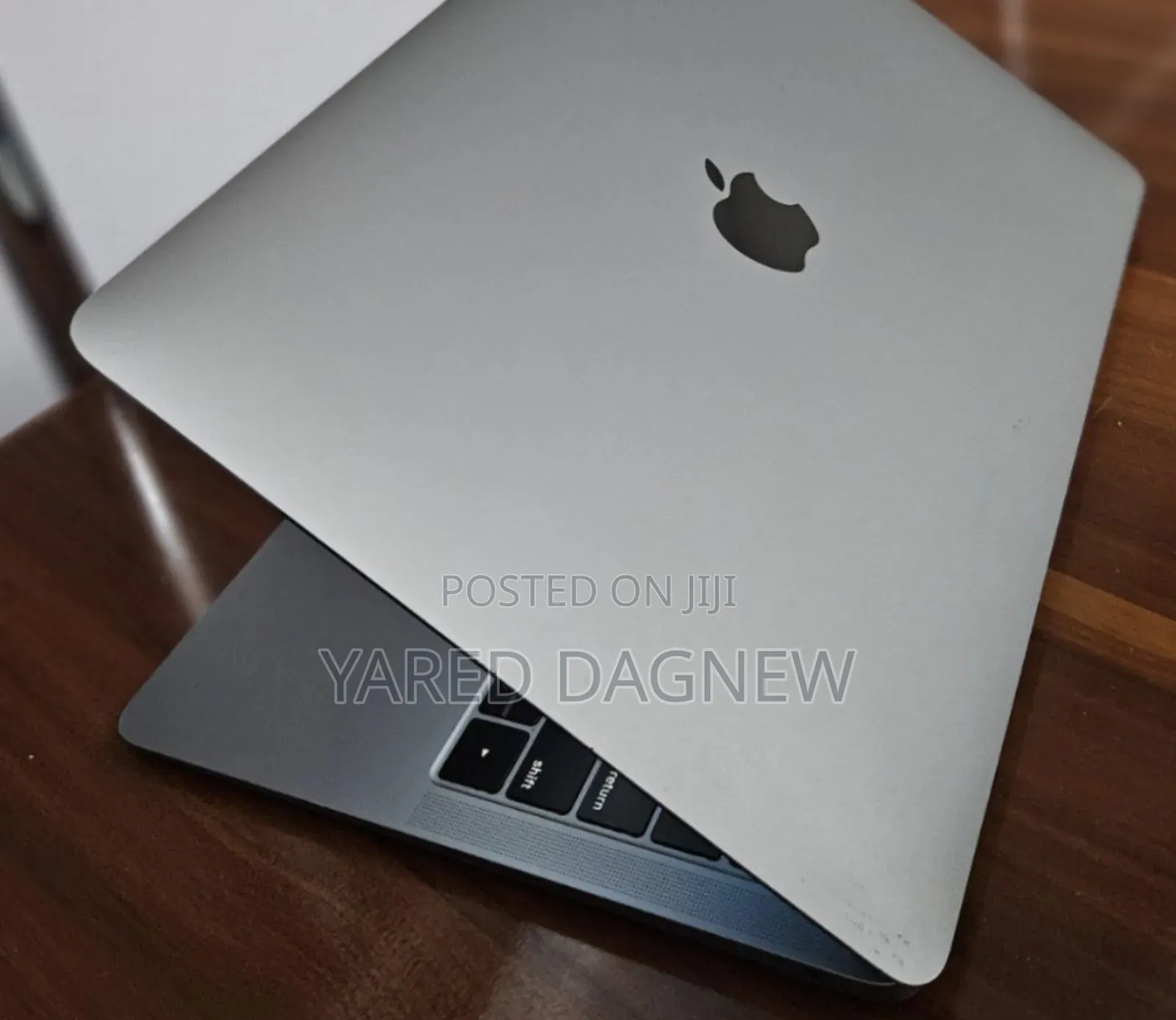 New Laptop Apple MacBook Air 2019 8GB Intel Core I5 SSD 128GB