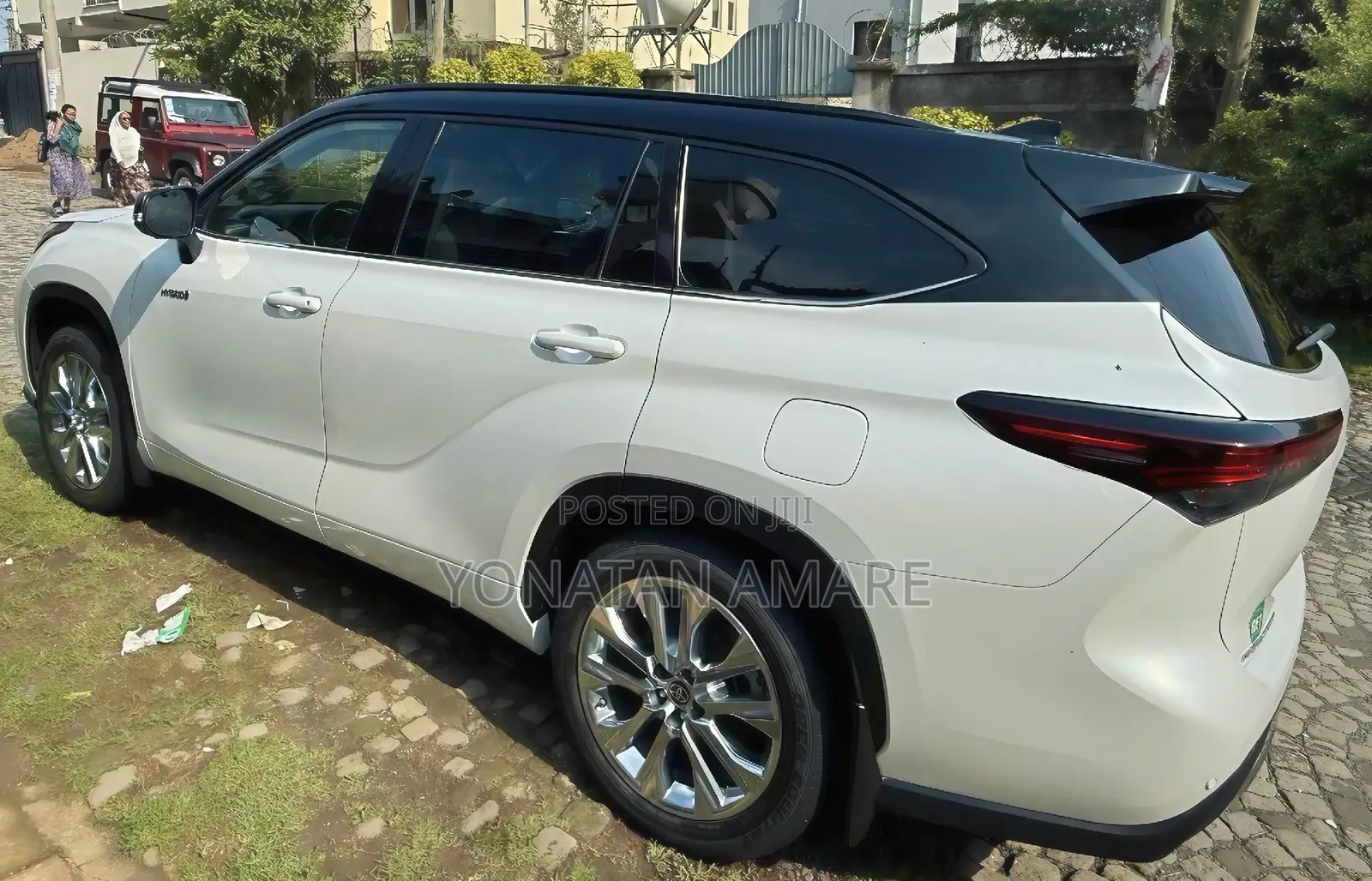 Toyota Highlander Hybrid Limited AWD 2023 White