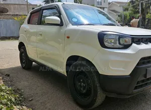 Suzuki S-Presso 2022 White