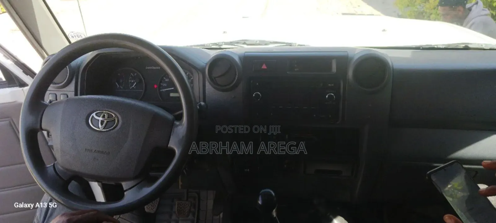 Toyota Land Cruiser 2016 White