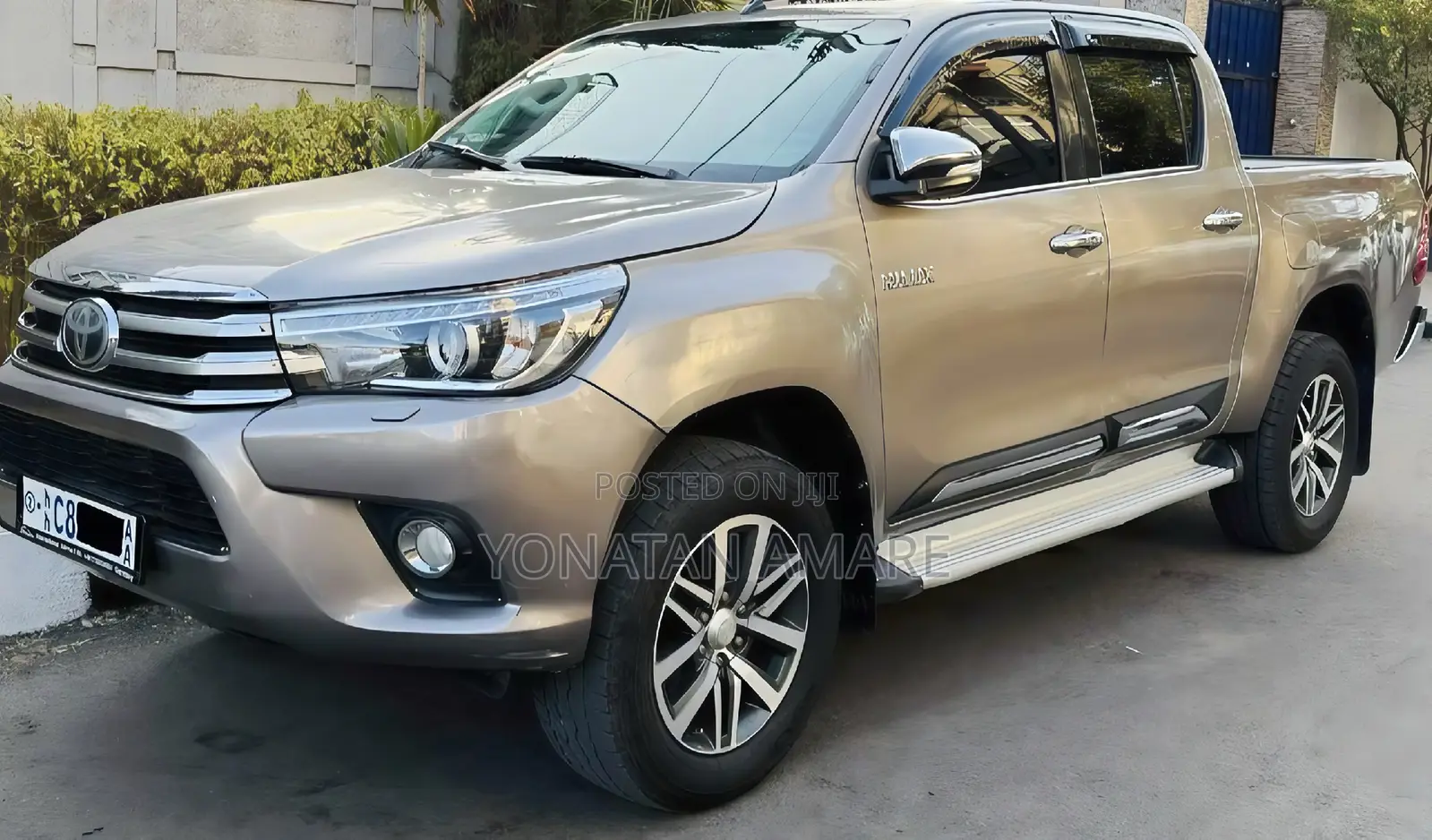 Toyota Hilux 2018 Gold