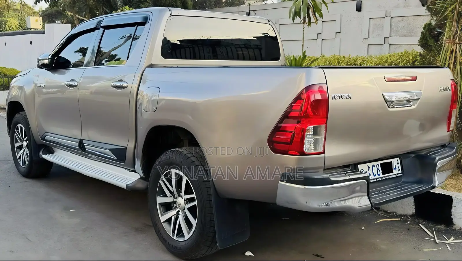 Toyota Hilux 2018 Gold