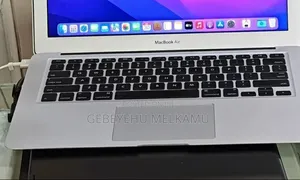 New Laptop Apple MacBook Air 2017 8GB Intel Core I7 SSD 512GB