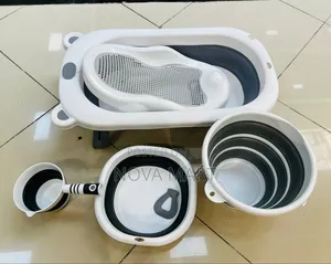4‐Piece Set With Foldable Plastic Tub