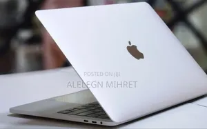 New Laptop Apple MacBook 8GB Intel Core I5 SSD 256GB