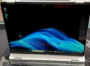 New Laptop HP OmniBook 5 14" 16GB Intel Core I7 SSD 512GB