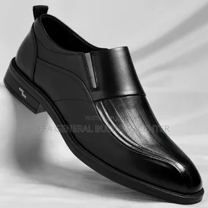 Qualities Mane Shose