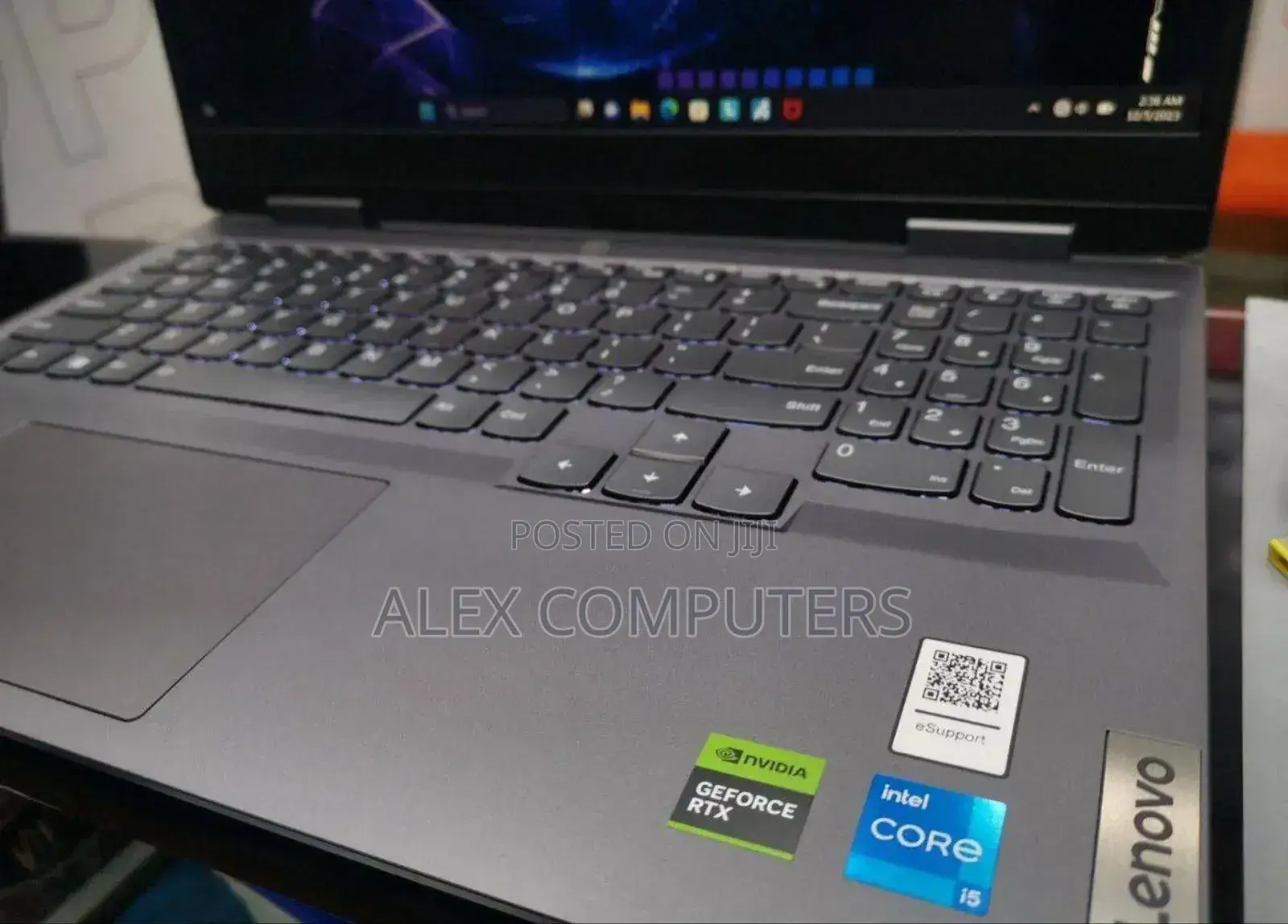 New Laptop Lenovo LOQ 15IRH8 16GB Intel Core i5 SSD 512GB