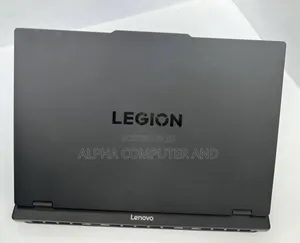 New Laptop Lenovo Legion 5 16GB AMD Ryzen 7 SSD 512GB