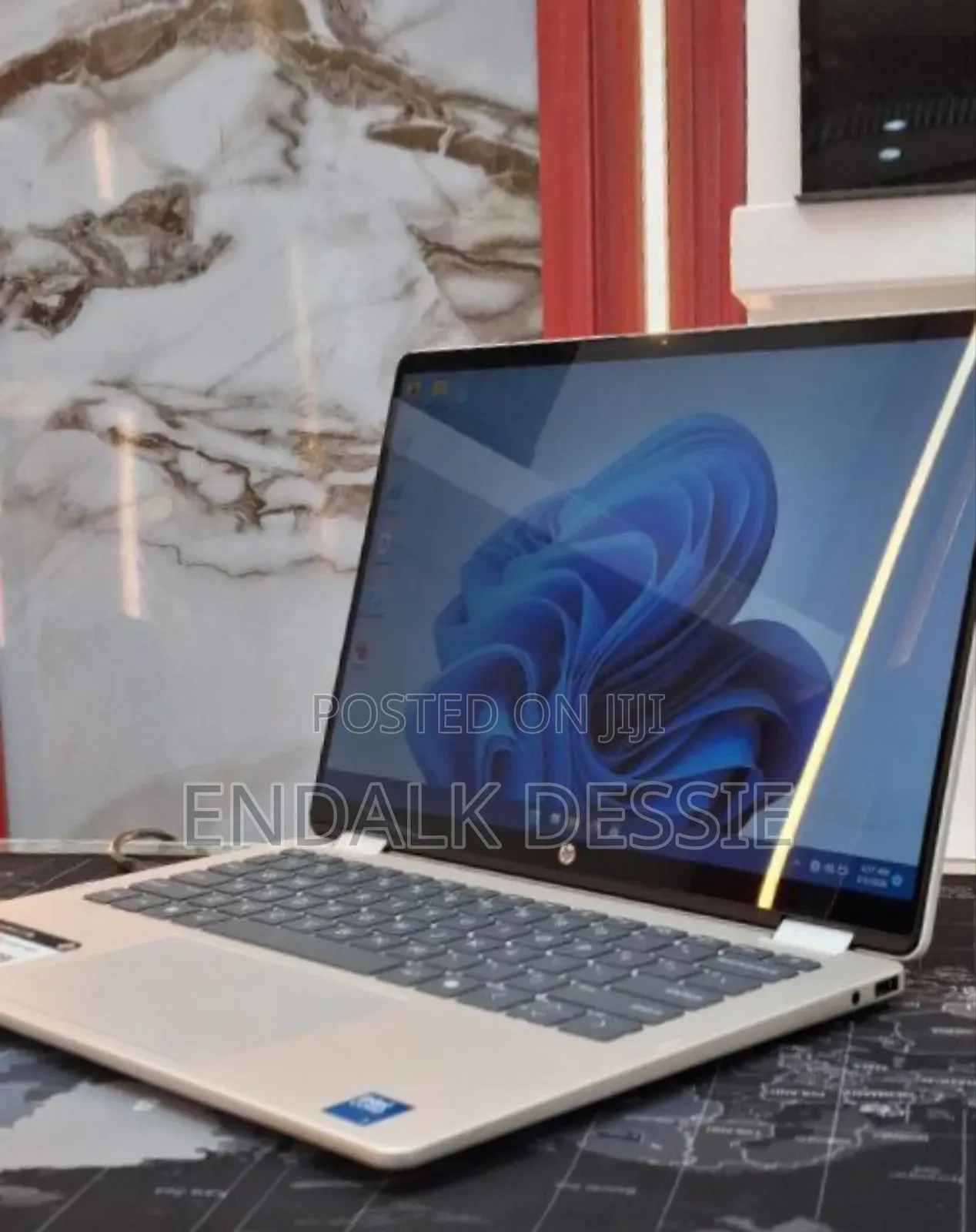 New Laptop HP OmniBook 5 Flip 16GB Intel Core 7 SSD 1T