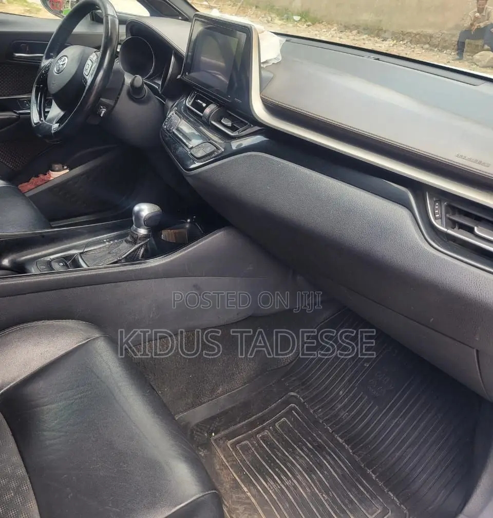 Toyota C-HR 2017 White