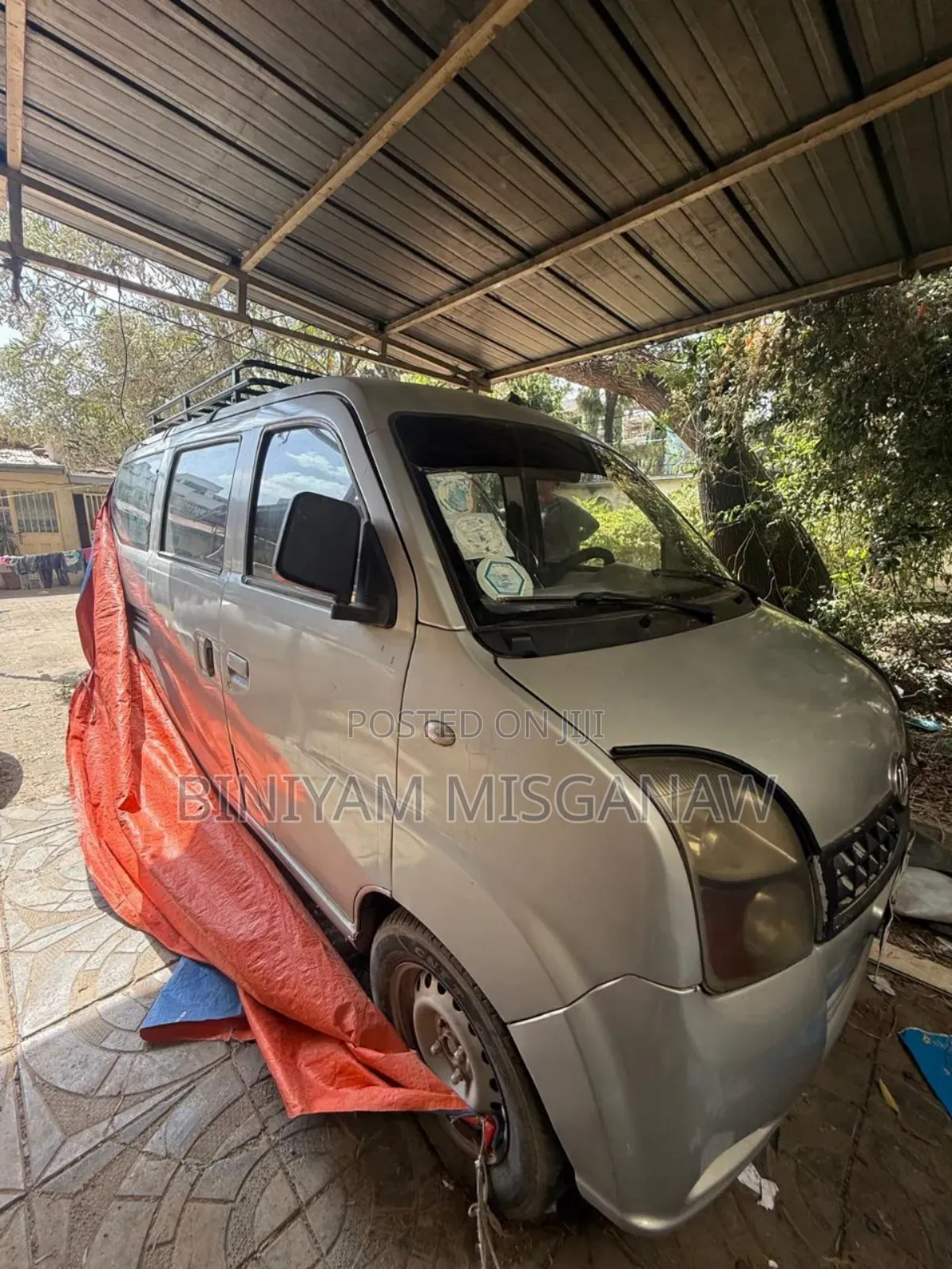 Lifan 520 2012 Silver