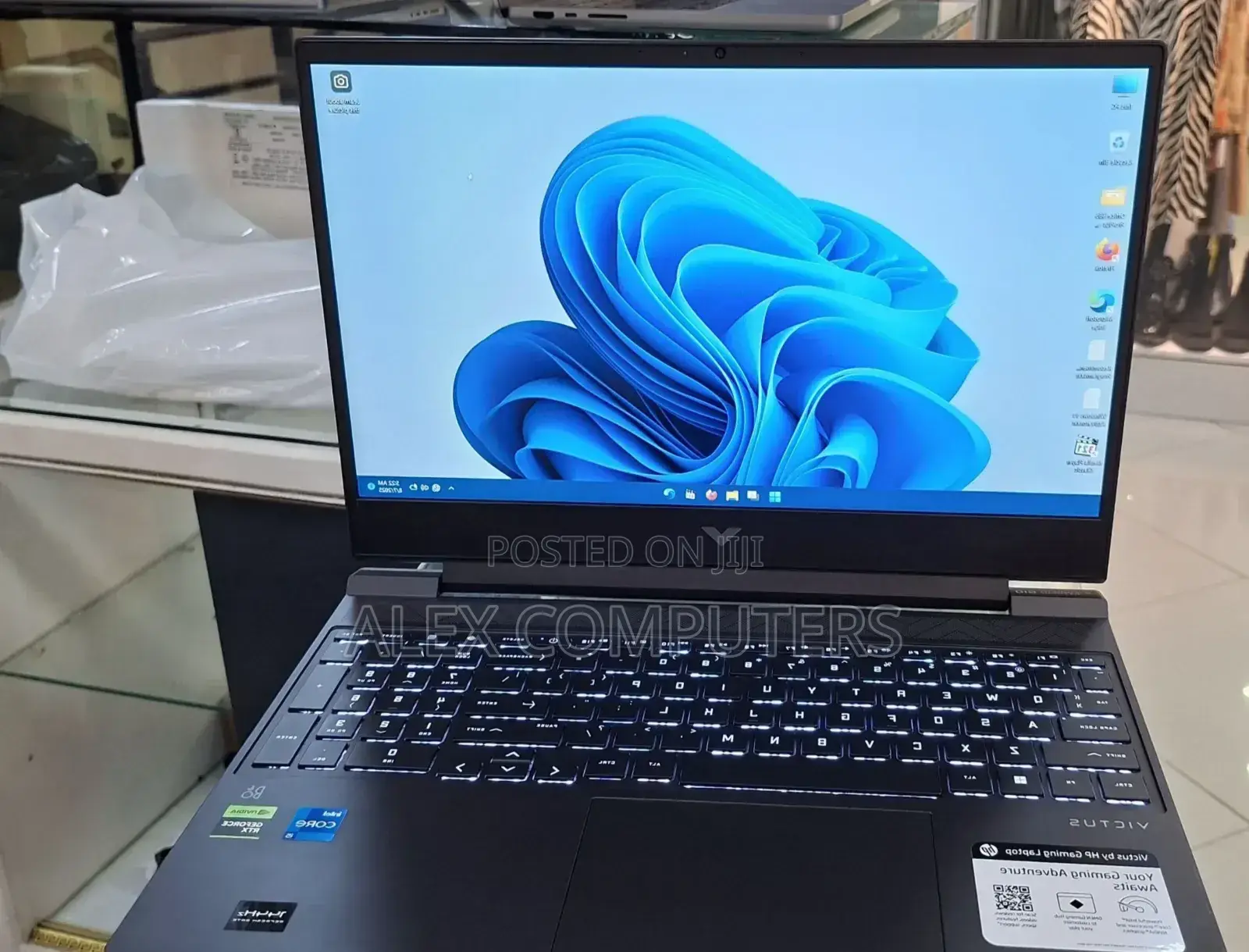 New Laptop HP Victus 16 16GB Intel Core I7 SSD 512GB