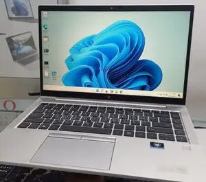 New Laptop HP EliteBook 840 G8 16GB Intel Core I7 SSD 512GB
