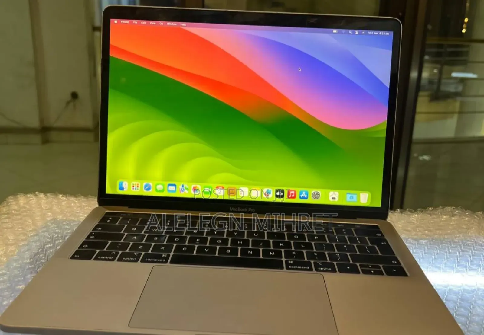 New Laptop Apple MacBook Pro 2019 8GB Intel Core I5 SSD 128GB