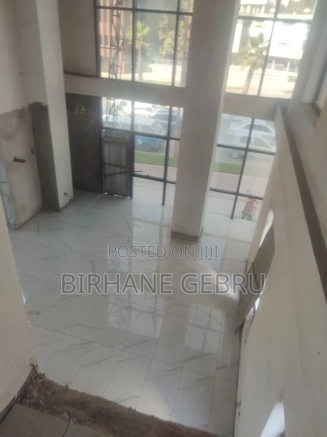 Space Rent for Beuty Salon .Clink.Show Room and Other