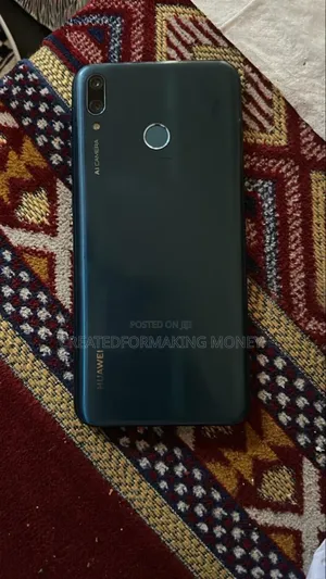 Huawei Y9 64 GB