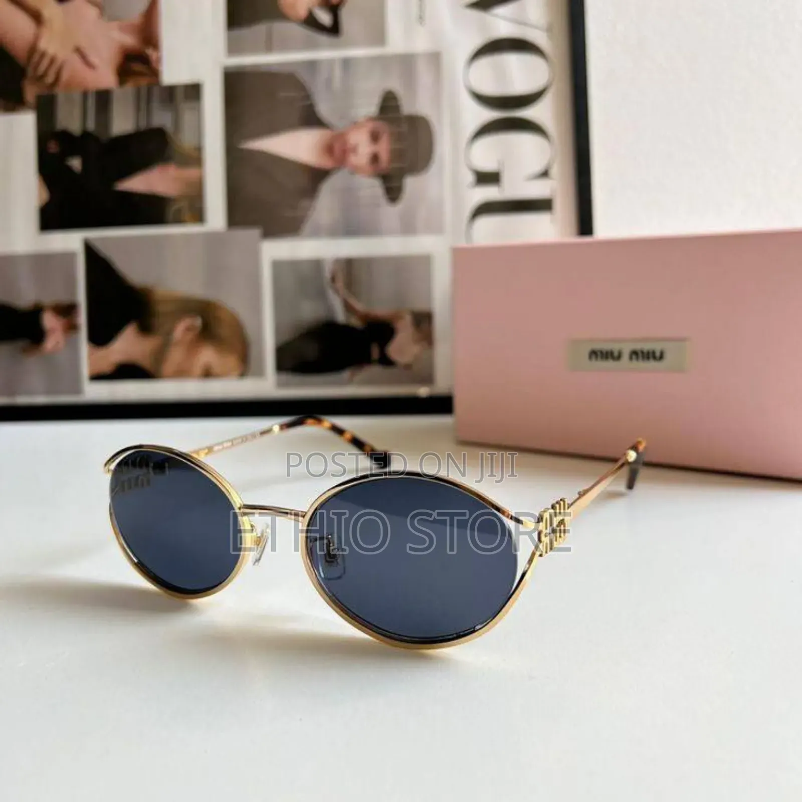 Miu Miu Sunglass