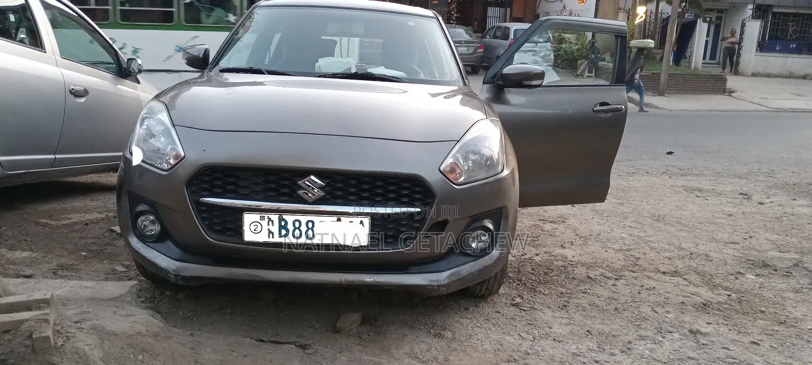 Suzuki Swift 2022 Gray