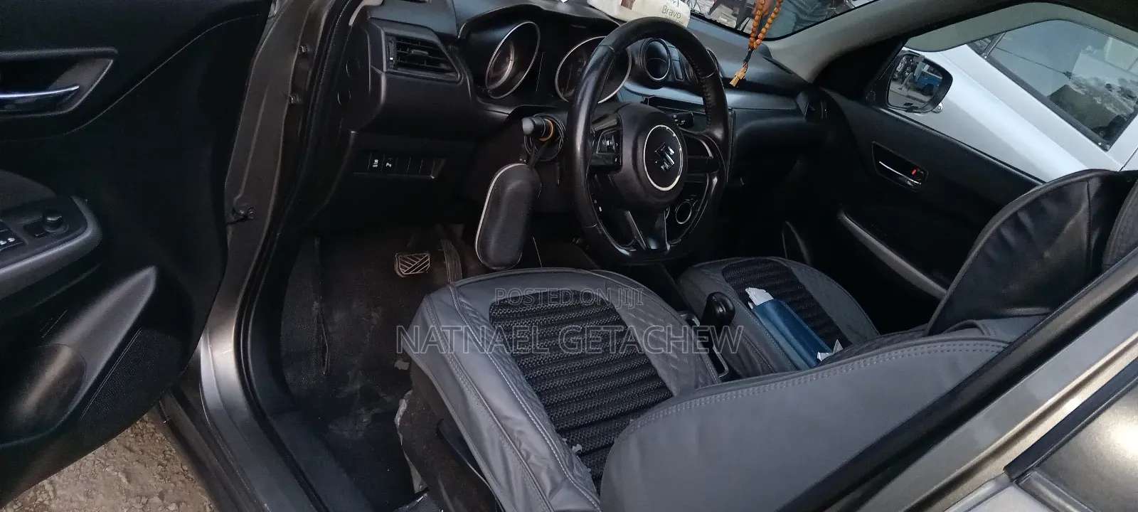 Suzuki Swift 2022 Gray