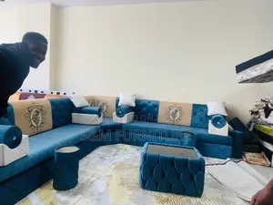 Modest Arabian Majlis. አረቢያን መጅሊስ.