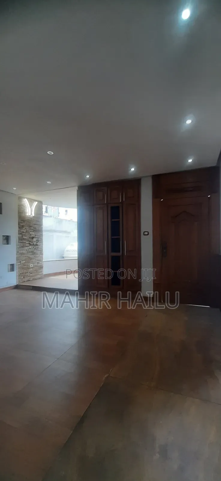 5bdrm House in Real, Bole for rent