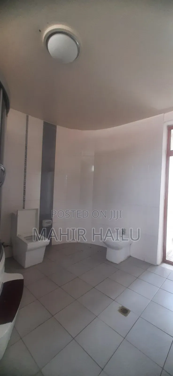 5bdrm House in Real, Bole for rent