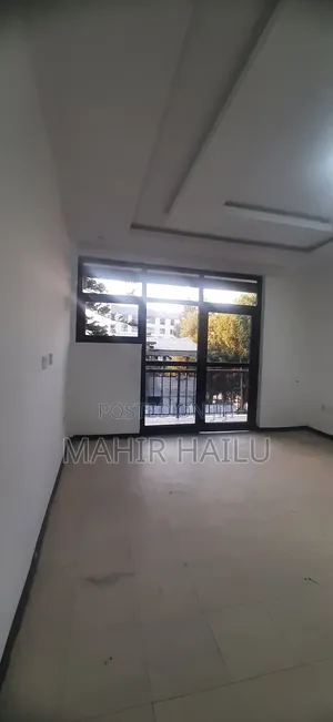 4bdrm House in Real, Bole for rent