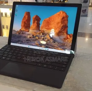 New Laptop Microsoft Surface 16GB Intel Core I7 SSD 256GB