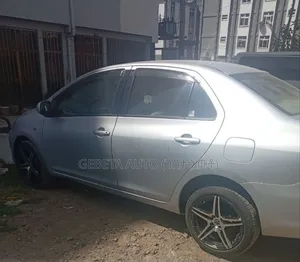 Toyota Yaris 2007 Silver
