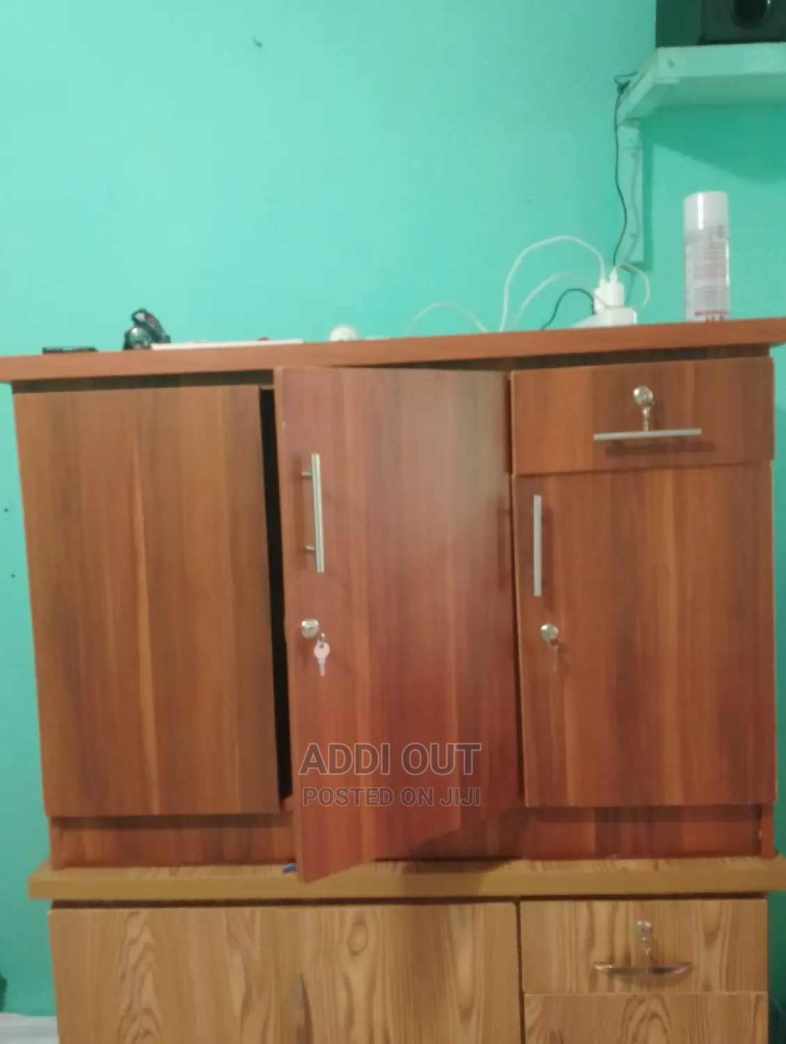 ላምኔት ቡፌ/Laminat Buffe