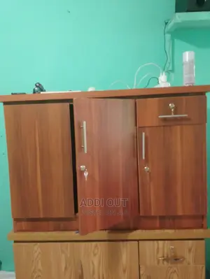 Photo - ላምኔት ቡፌ/Laminat Buffe