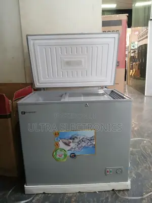 Everest Chest Freezer. It Features a Wide Voltage Regulator And