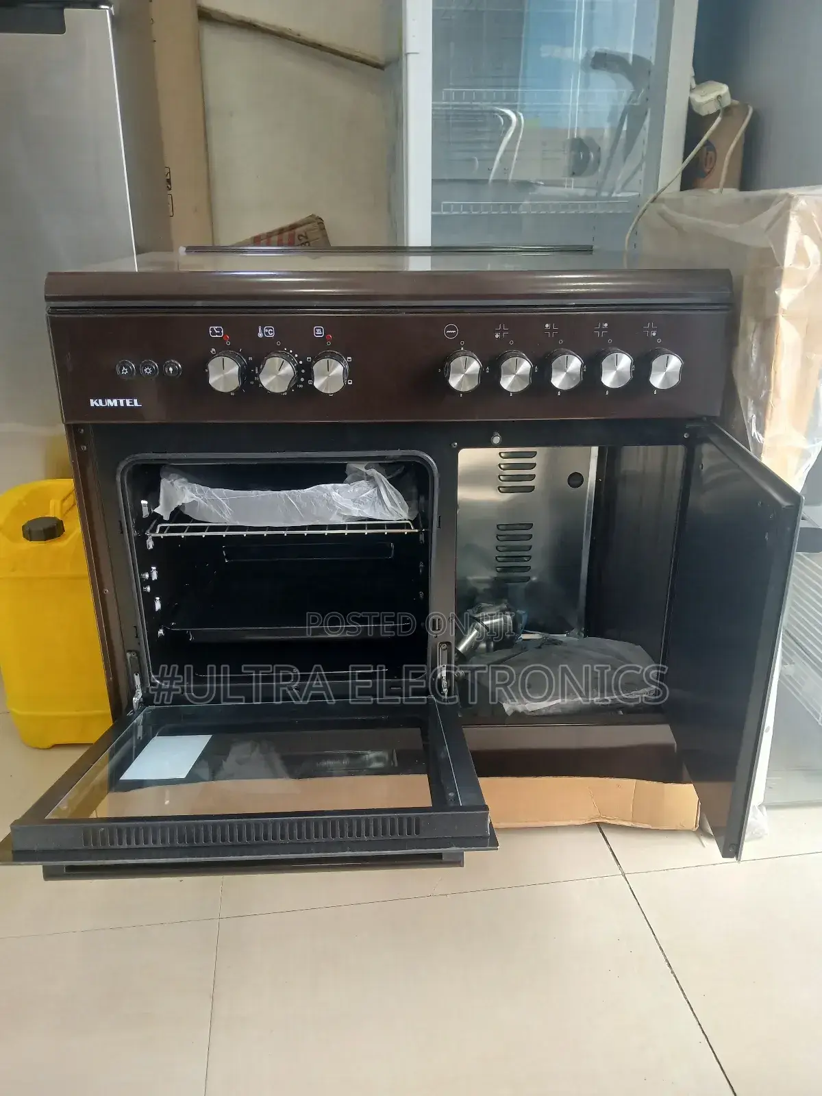 Kumtel Standing Oven/Cooker, Likely a 60x90 Cm Model With Both Gas