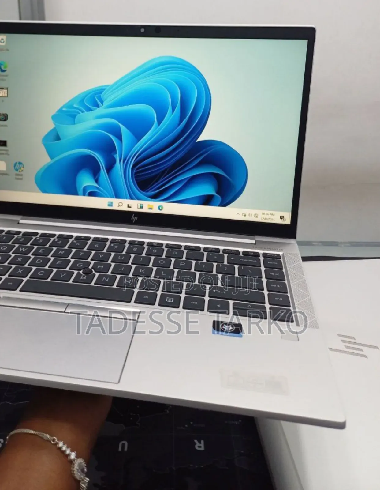 New Laptop HP EliteBook 840 G8 16GB Intel Core I7 SSD 512GB