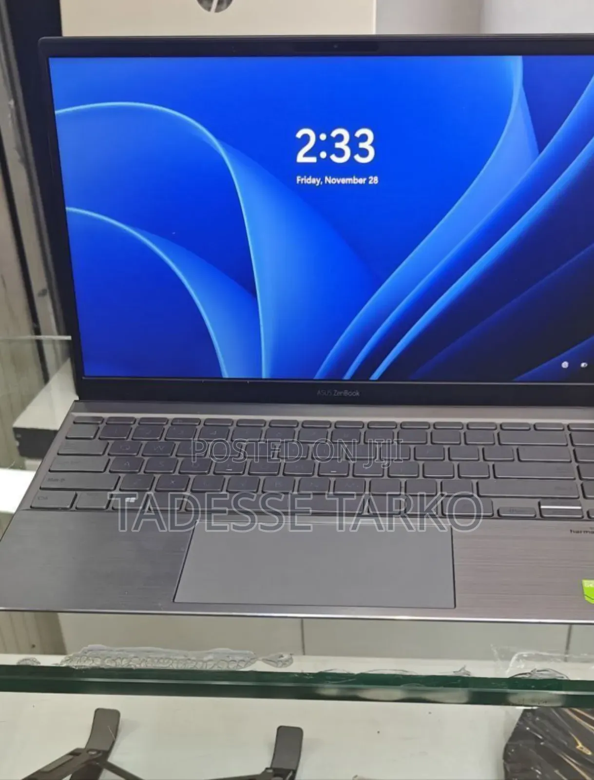 New Laptop Asus ZenBook UX31LA 8GB AMD Ryzen 5 SSD 512GB