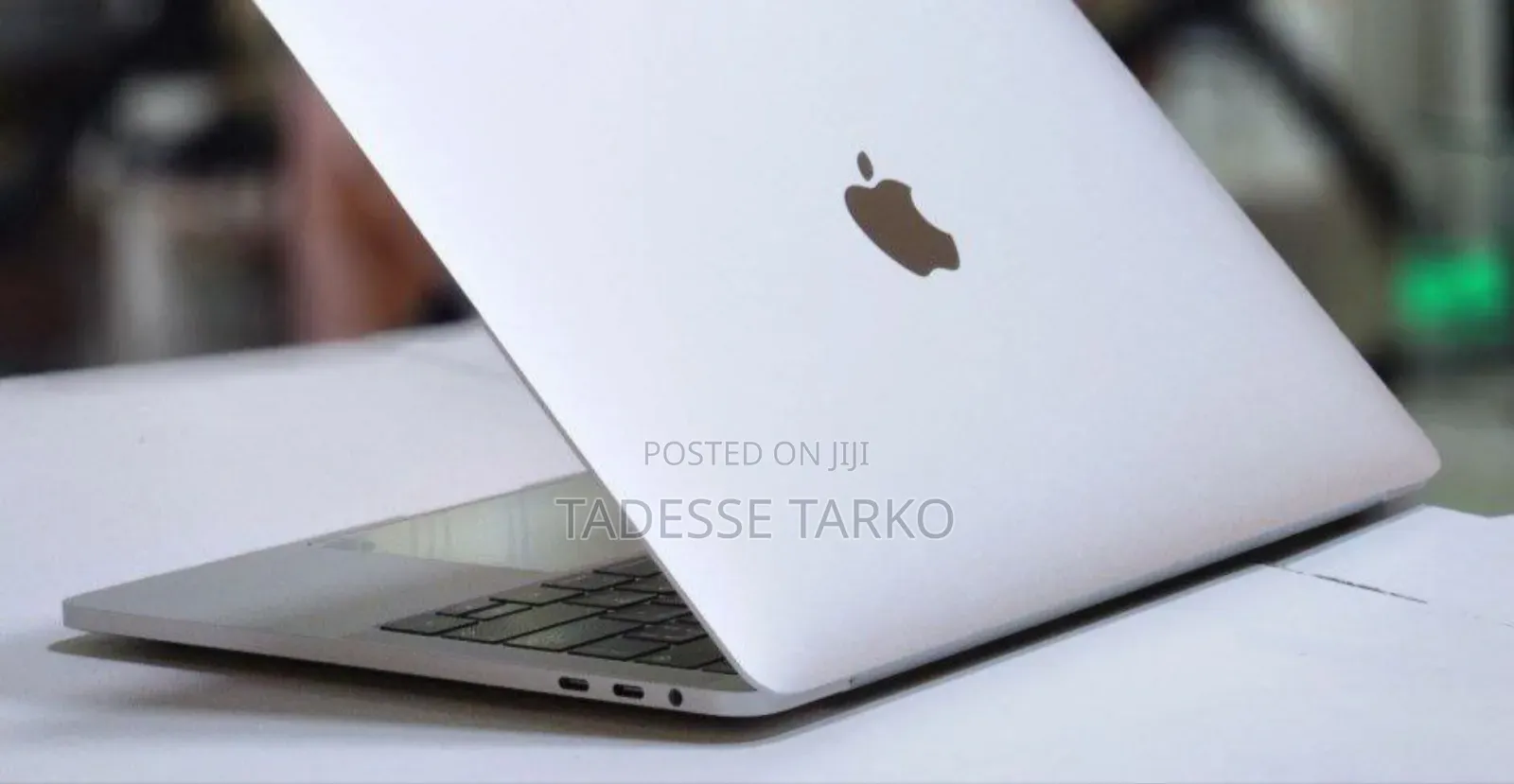 New Laptop Apple MacBook Pro 2018 8GB Intel Core I5 SSD 256GB