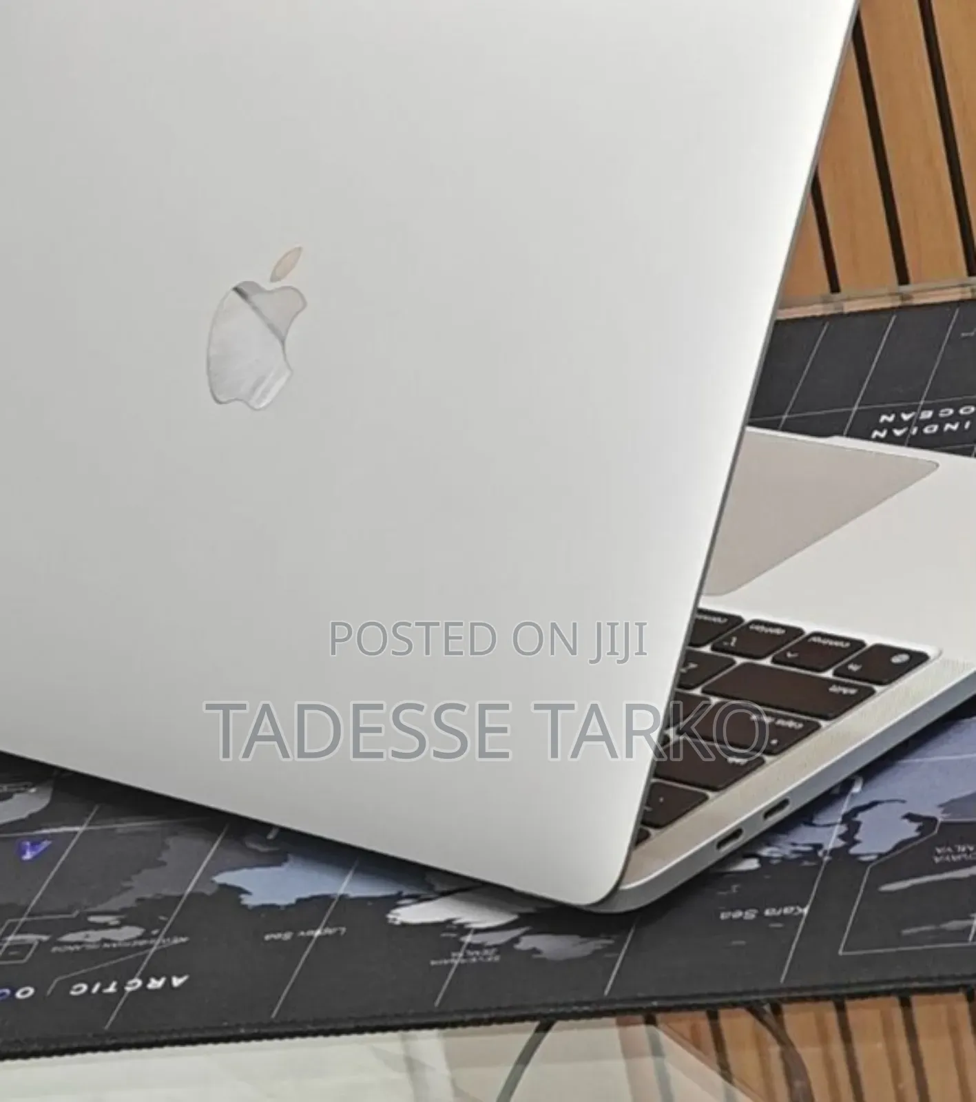 New Laptop Apple MacBook Pro 2018 8GB Intel Core I5 SSD 256GB