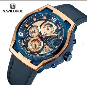 Luxury Fashion Leather Strap Naviforce Man Chronograph Watch
