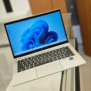 New Laptop HP EliteBook 830 G8 16GB Intel Core i7 SSD 512GB