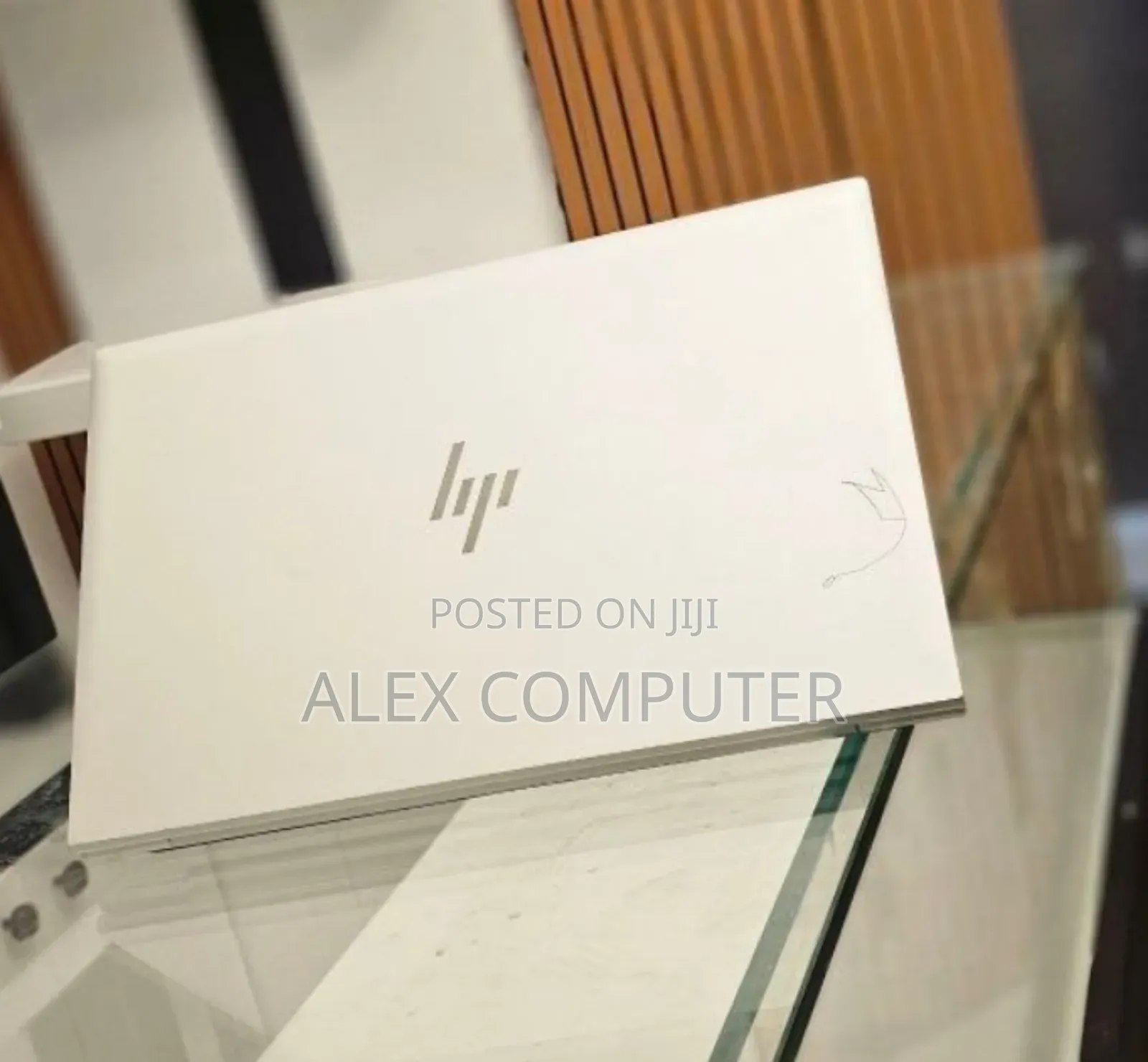 New Laptop HP EliteBook 830 G8 16GB Intel Core i7 SSD 512GB