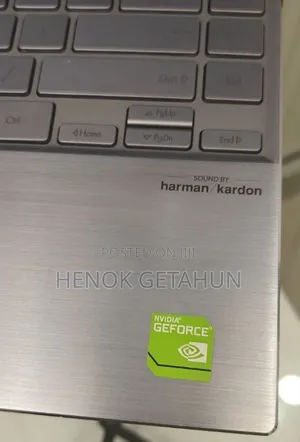 New Laptop Asus ZenBook Flip 14 UX461UN 8GB AMD Ryzen 5 SSD 512GB