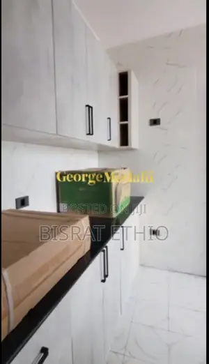 Furnished 3bdrm Apartment in Piassa, Arada for sale