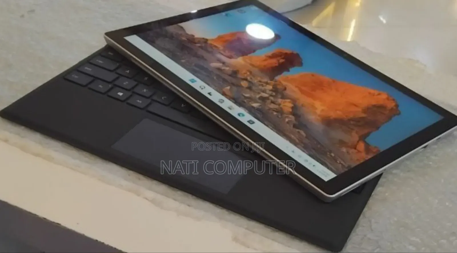 New Laptop Microsoft Surface Pro 7 16GB Intel Core I7 SSD 256GB